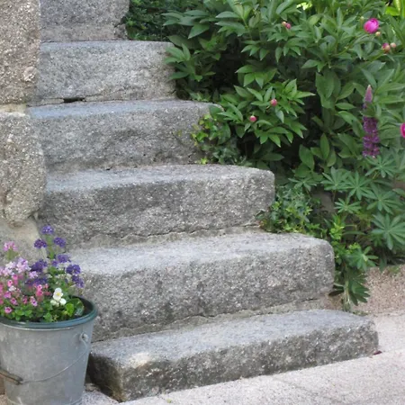 Holiday home Maison Familiale Avec Jardin Clos, Cheminee, Animaux Acceptes Et Internet A - Fr-1-489-552 *