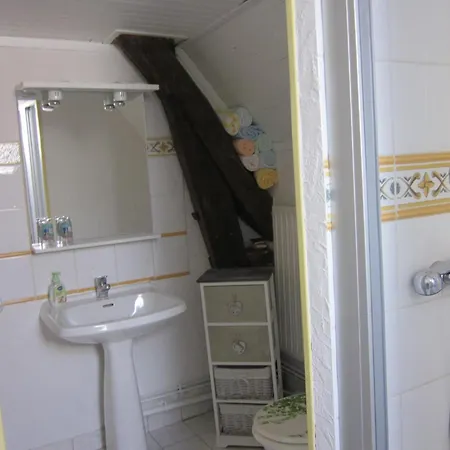 Maison Confortable A Ferrieres-sur-sichon, Animaux Acceptes - Fr-1-489-552 Ferrières-sur-Sichon